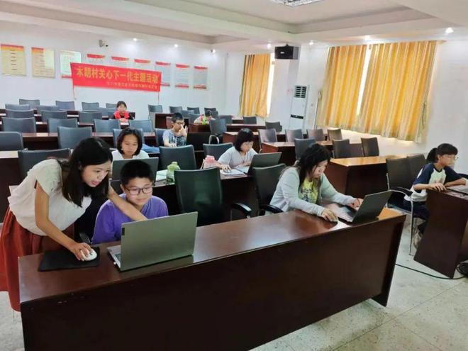 【选调风采（21）】扎根乡土情深处心系民生冷暖间！选调生在基层一线以实际行动关爱群众(图5)