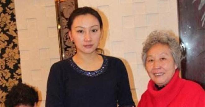 毛新宇妻子刘滨：毛主席唯一的嫡孙媳妇毛岸青和邵华的儿媳妇(图7)