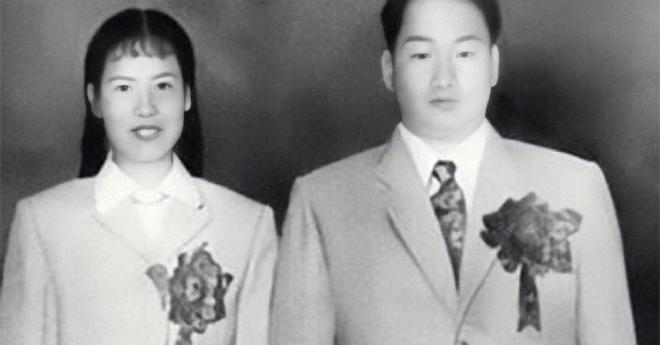 毛新宇妻子刘滨：毛主席唯一的嫡孙媳妇毛岸青和邵华的儿媳妇(图13)