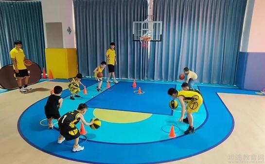 网球青少年等级赛训练营广州站结束(图1)