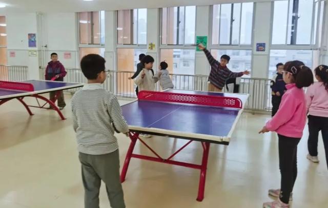 用体育之光点亮孩子们多彩的童年(图2)