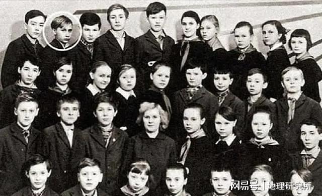 普京：从“问题少年”到成为俄罗斯总统柔道恩师改变了他的人生(图5)