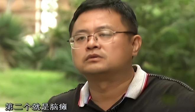 11年前被父亲强迫在零下13度雪地裸跑的3岁小男孩现在如何(图4)