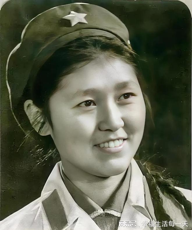 我1972年入伍在新兵连时因痔疮疼痛与女军医相处经历至今难忘(图2)