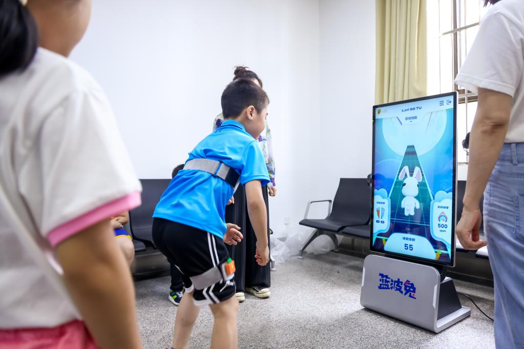 体育场馆“老先进”的“孩子经”(图2)