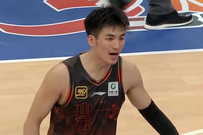 山东男篮集结练体能报价第五外援邱彪接受采访针对外援开玩笑(图3)