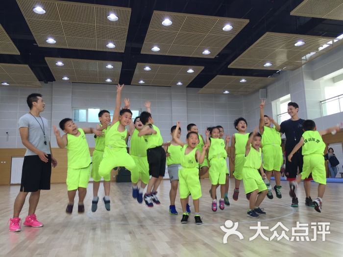 欢迎来到成都市少年儿童业余体育学校！(图1)