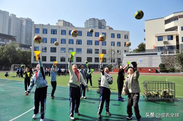 15分钟课间新玩法！宜昌秭归小学让孩子动起来快乐成长不是梦！(图10)