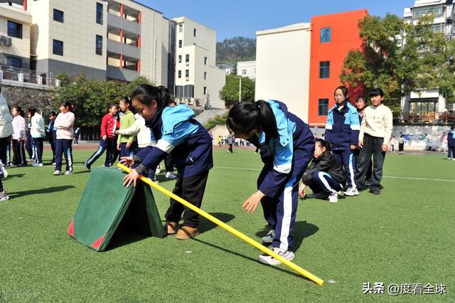 15分钟课间新玩法！宜昌秭归小学让孩子动起来快乐成长不是梦！(图21)