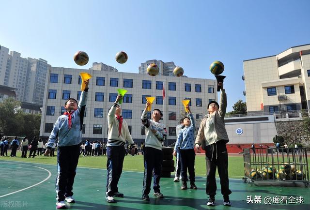 15分钟课间新玩法！宜昌秭归小学让孩子动起来快乐成长不是梦！(图20)