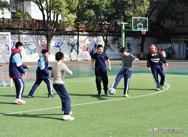15分钟课间新玩法！宜昌秭归小学让孩子动起来快乐成长不是梦！(图18)