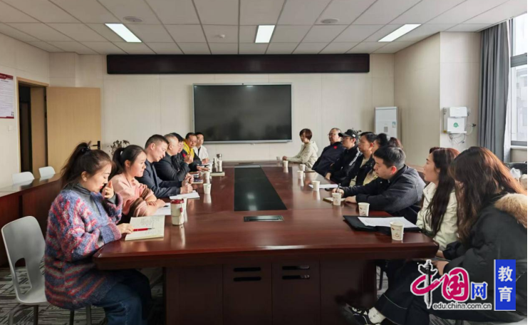 宜宾市少年儿童体育学校走进三江新区宋家中心校开展体育指导工作(图2)