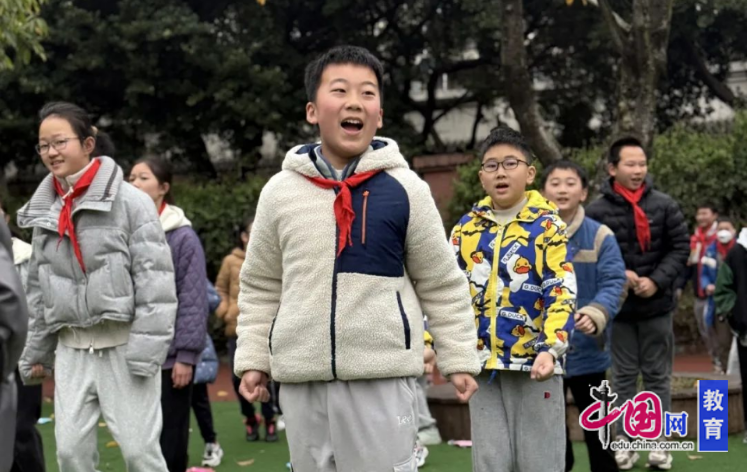川大附小分校构建“1+2+X”体育活动体系(图2)