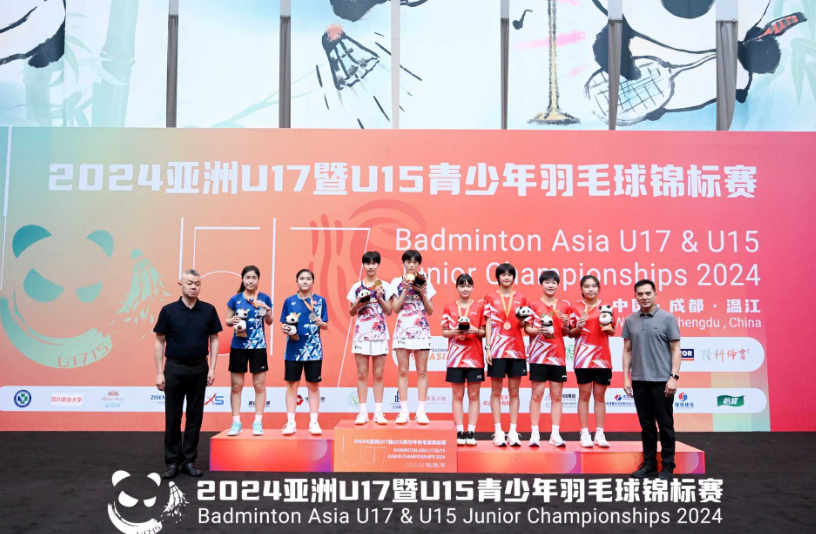 世界级比赛！乐山女孩勇夺2金(图4)