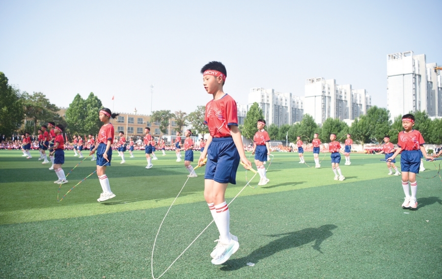 体育为桥 “育”见成长——临清市实验中学“运动+”教育模式跑出家校沟通加速度(图1)