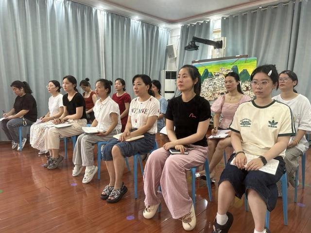 教师外出学习经验交流——合肥市双岗幼儿园开展2025年教师暑期园本培训活动（六）(图1)