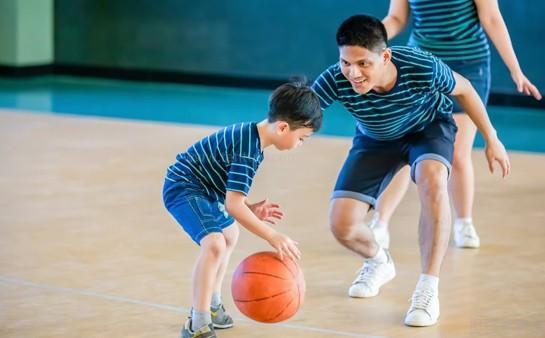 200名沈阳少年培训营免费学滑冰(图1)