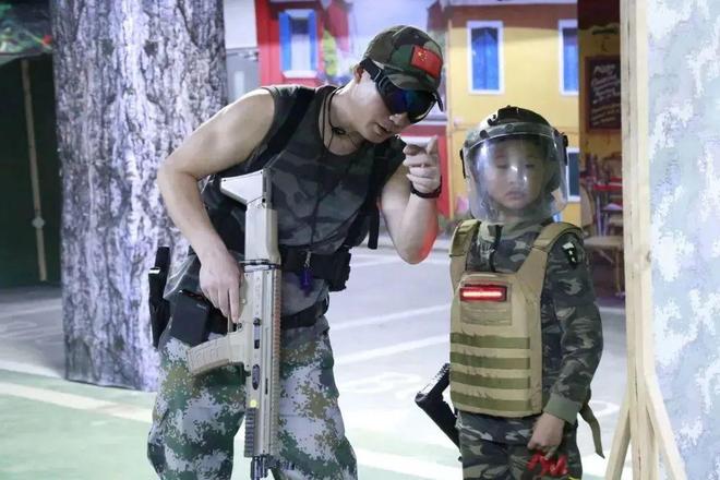 天津家长必看！天津娃变身战场指挥官！5天特种兵营：扛真感激光枪·夺旗解人质·练就钢铁意志(图5)