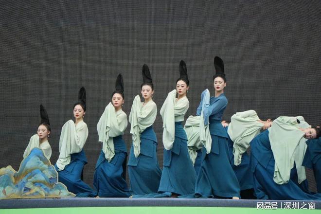 撒贝宁来了！深圳“龙舟”身价20亿这是龙舟赛还是凡尔赛？(图4)