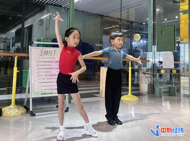 探店1天｜世运会“九头哥”火了这一培训搜索量翻倍(图2)